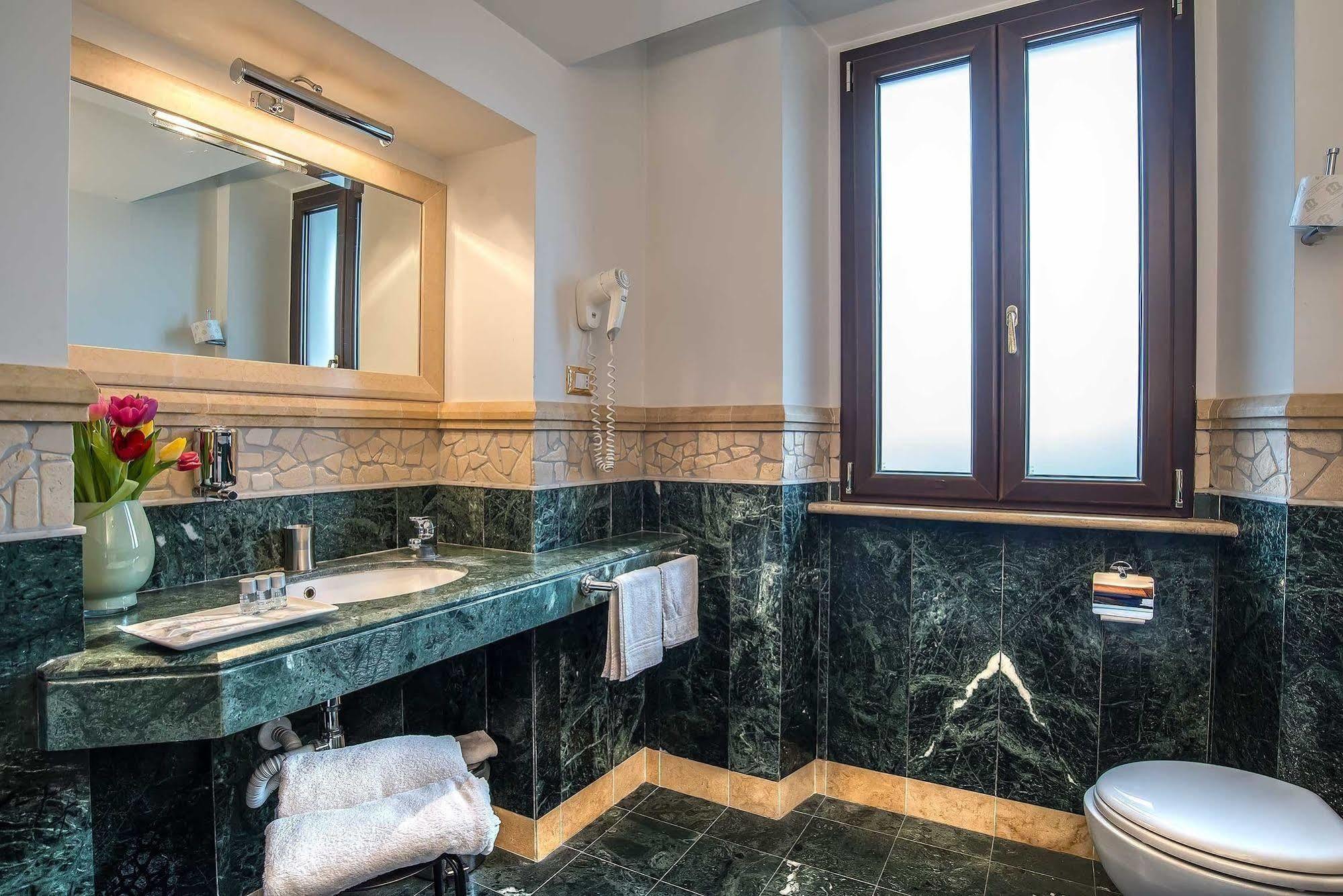Al Casaletto 3* Rome